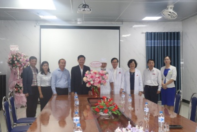 Ủy viên Ban Thường vụ Tỉnh ủy và Bí thư Thành ủy Quảng Ngãi, đã thăm Bệnh viện Phúc Hưng